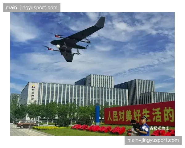 技术花絮：美因茨主场利用无人机进行空中俯拍镜头捕捉，丰富转播视角