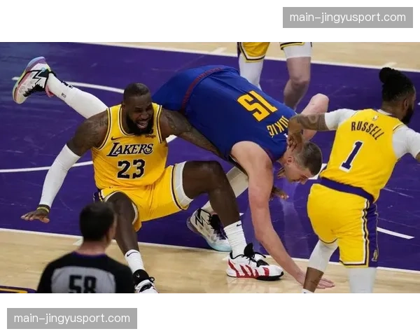 战术复盘:湖人队如何用联防有效限制了掘金队的挡拆进攻 战术复盘:湖人队如何用联防有效限制了掘金队的挡拆进攻